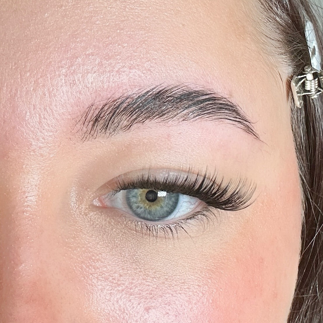 L09D - 50 Cluster Lashes | Lashflix